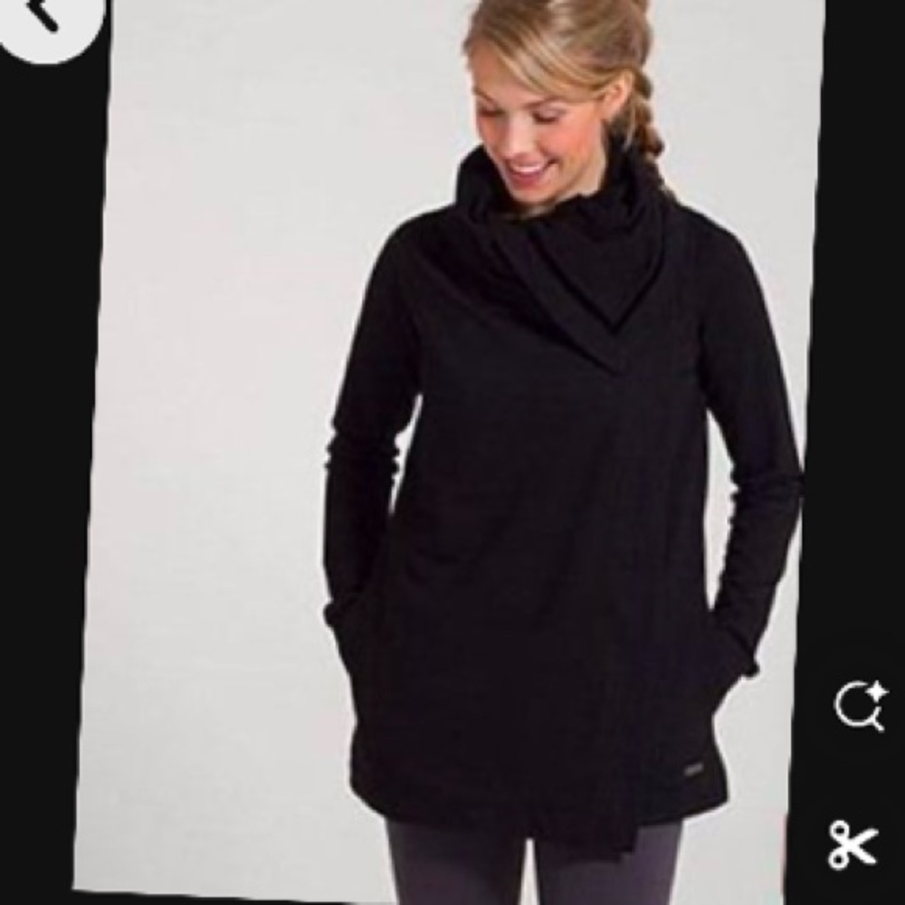 Lululemon Athletica Black Savasana Wrap Jacket 6